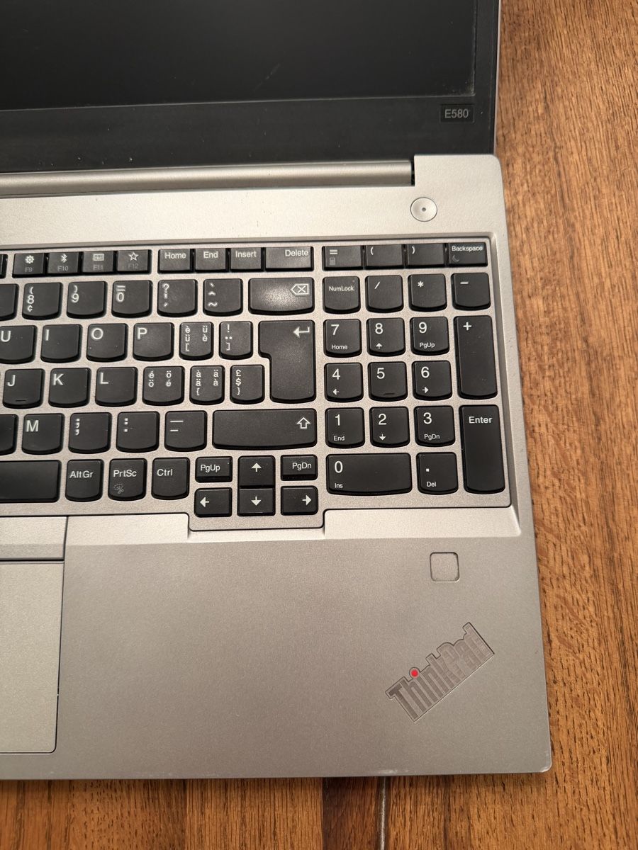 Lenovo Notebook: Notebook - Lenovo ThinkPad E580 - Ab 1 Fr...! – Difettoso da Zürich venduto da ersel 2
