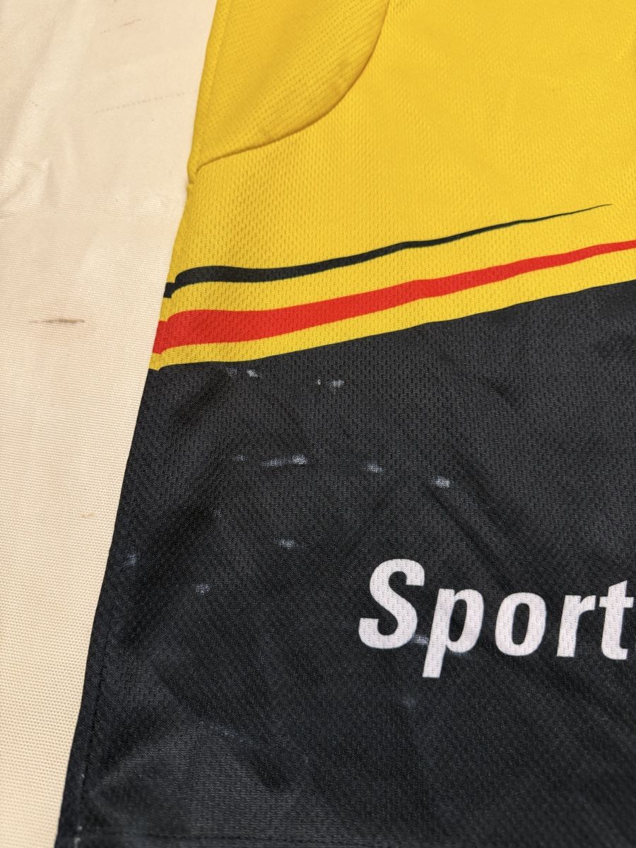 Gameworn Canottiere & Pantaloni: SC Bern Gameworntrikot Junioren Nummer 9 Grösse XL – Usato da Suhr venduto da Oppel 8