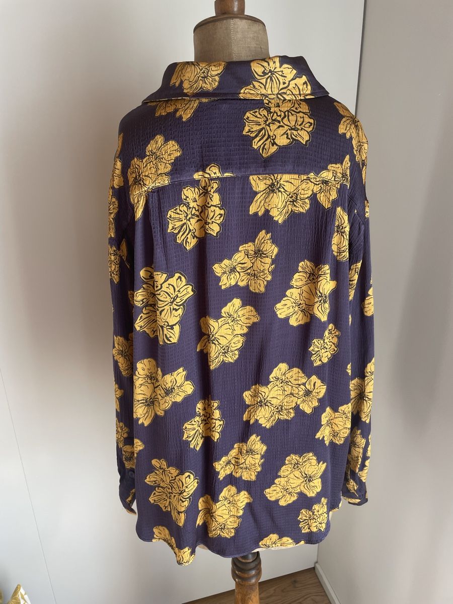 Camicette: American Vintage Bluse mit Blumenmuster, Gr. L – Nuovo (secondo la descrizione) da Oberwil BL venduto da another-day-of-sun 4