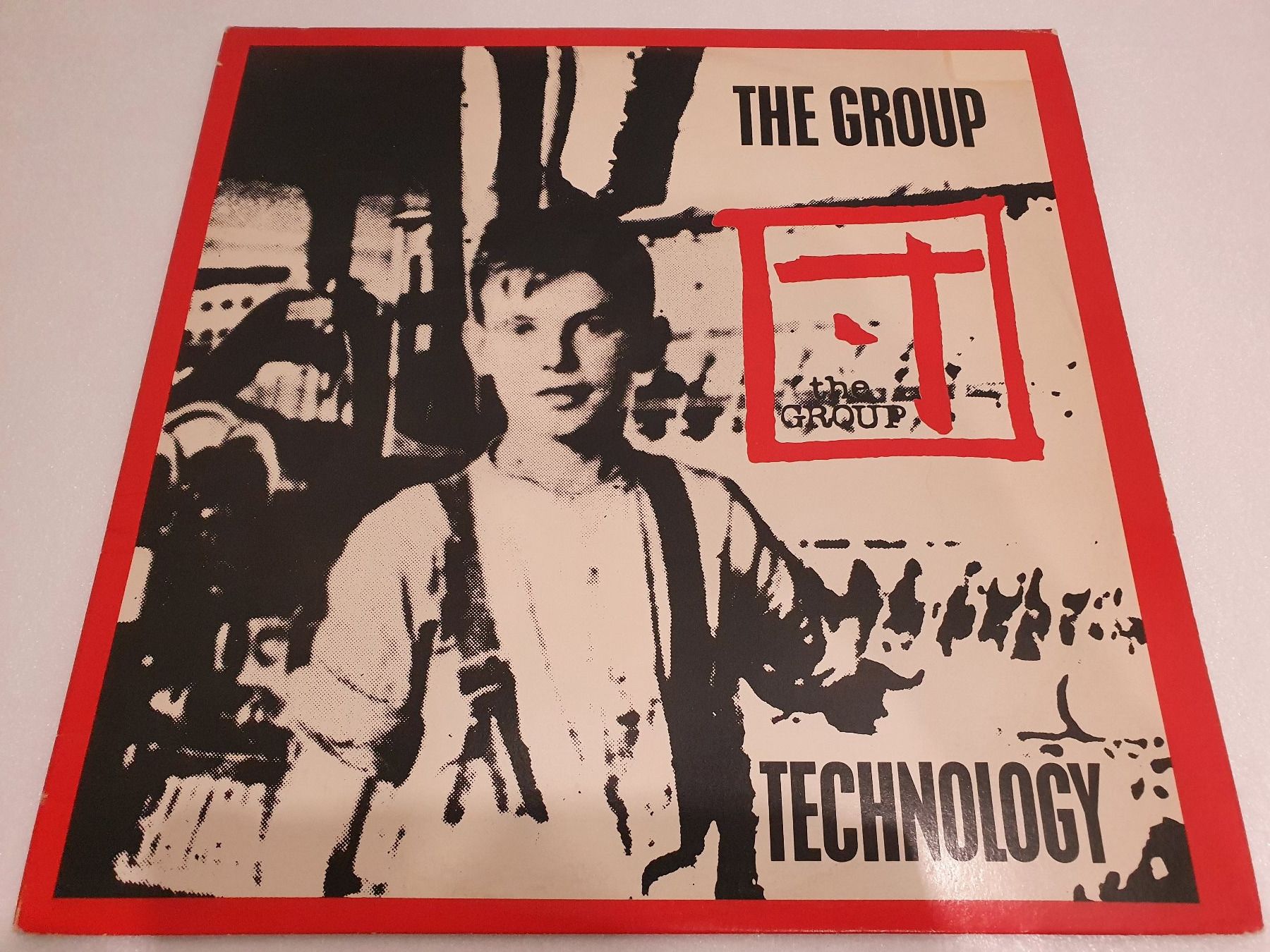 Dischi in vinile: The Group – Technology (Electro, Synth-pop) – Usato da Uster venduto da Vinyl-Leidenschaft