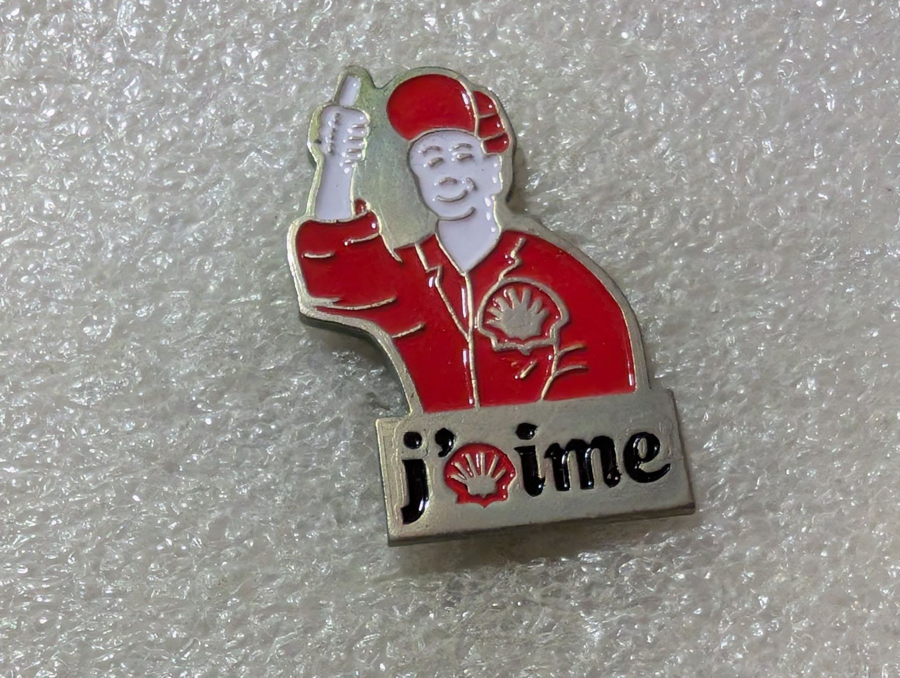 Placchette & Badge: Ansteckpin 4: Shell Jaime – Usato da Oppligen venduto da Pin-Fall-Shop