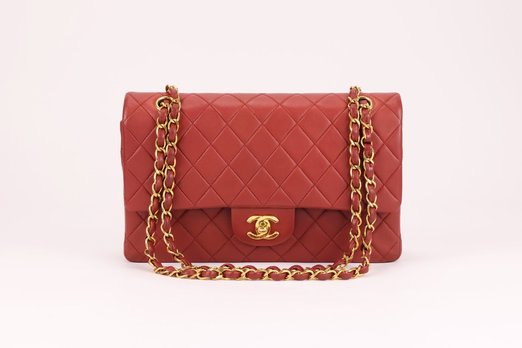 Chanel Borse da donna: Rot Chanel Classic Double Flap Handtasche aus Lammleder – Usato da Varen venduto da des_9lqh 4