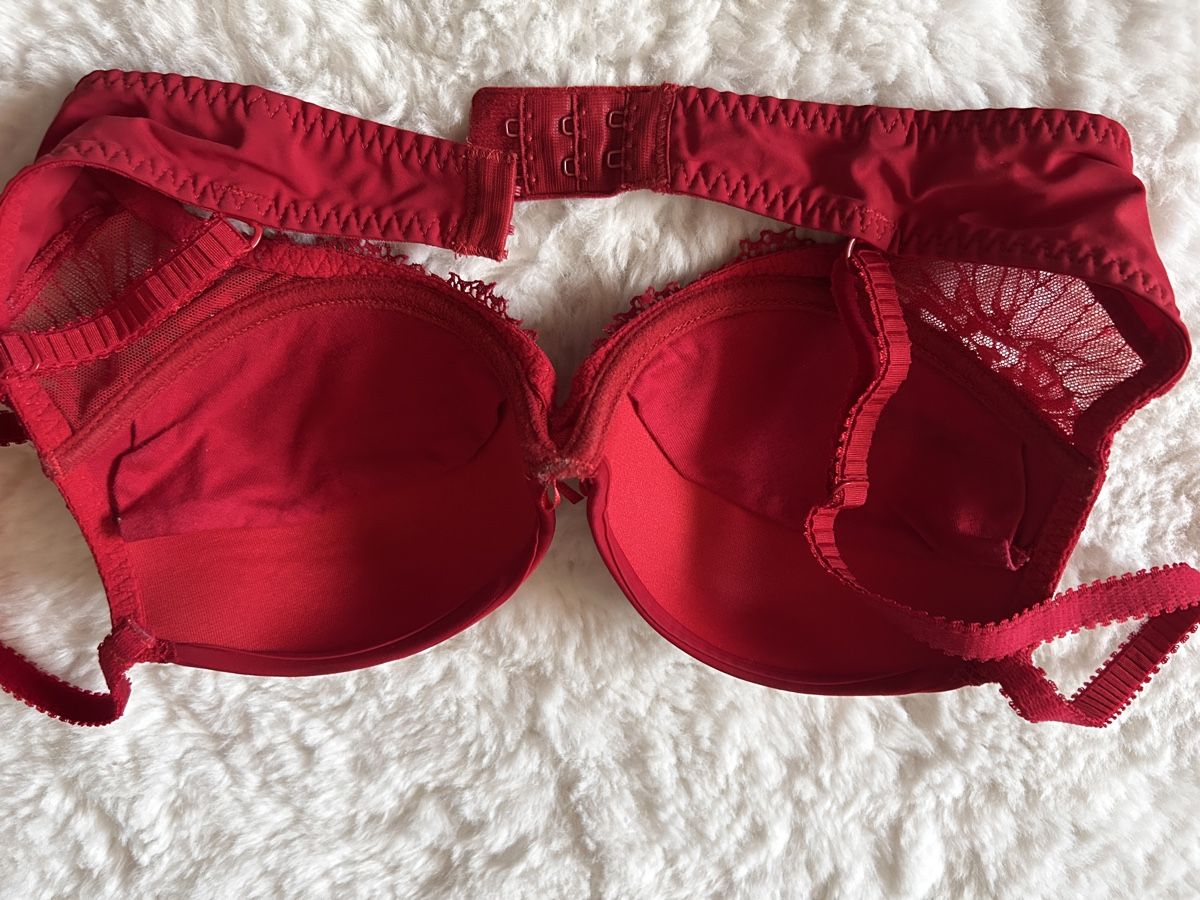 Top: Roter BH mit Spitze, Grösse 75B – Usato da Gretzenbach venduto da kla_c6bn 1