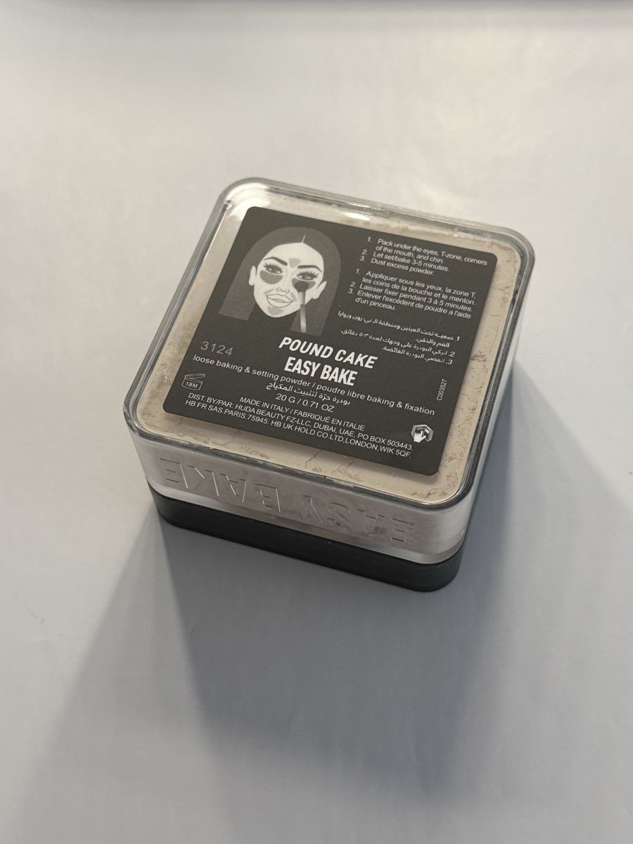 Huda Beauty Make-up: Huda Beauty Easy Bake Powder  – Nuovo e nell'imballaggio originale da Baar venduto da xata 2