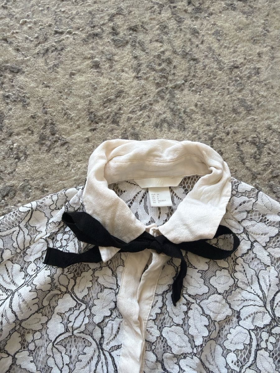 H&M Camicette: H&M Spitzenbluse, Grösse 34 – Nuovo (secondo la descrizione) da Zurich venduto da kat_dcy5 3