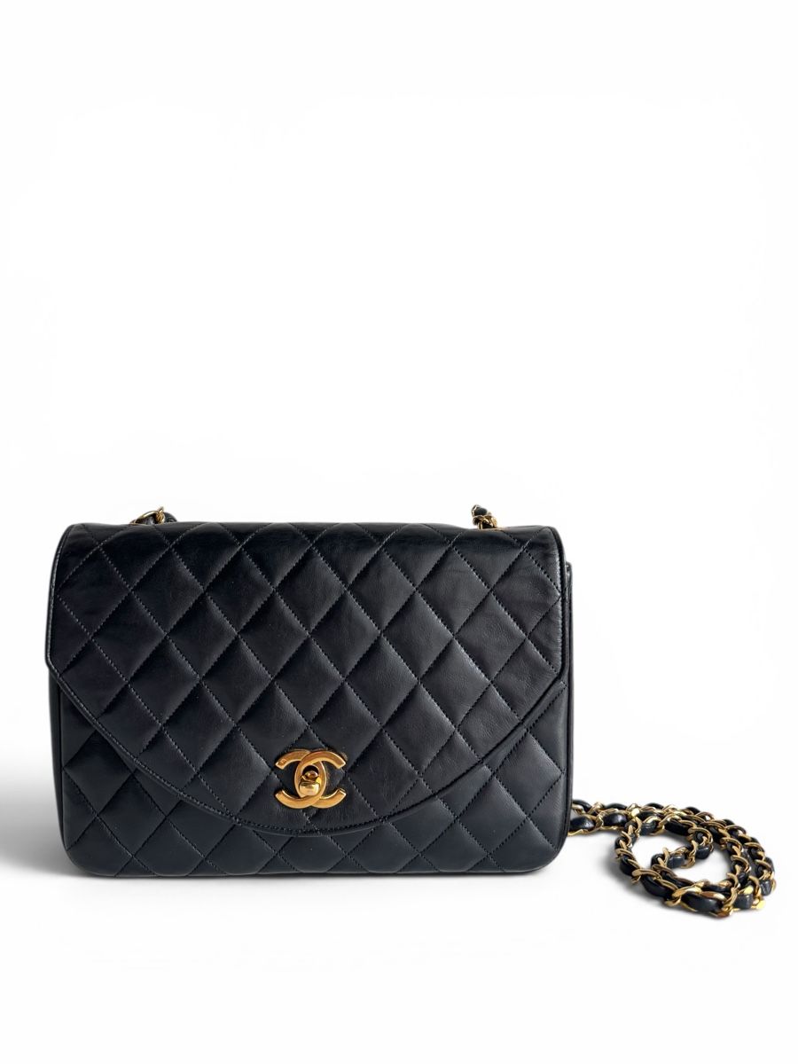 Chanel Borse da donna: Chanel Matelasse Lambskin Shoulder Bag Tasche – Usato da Kriens venduto da hannaandkiko
