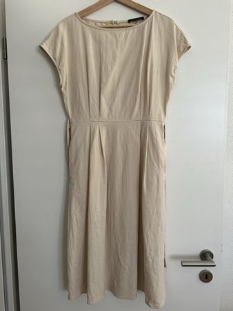 Damen Kleid Marke Comma beige Grösse S guter Zustand