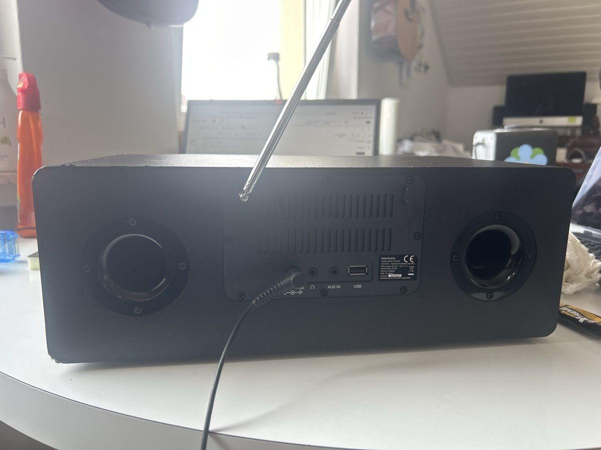 Radio: Digitalradio DAB+ FM Bluetooth AUX USB silber/schwarz guter  – Usato da Allschwil venduto da utzpete 1