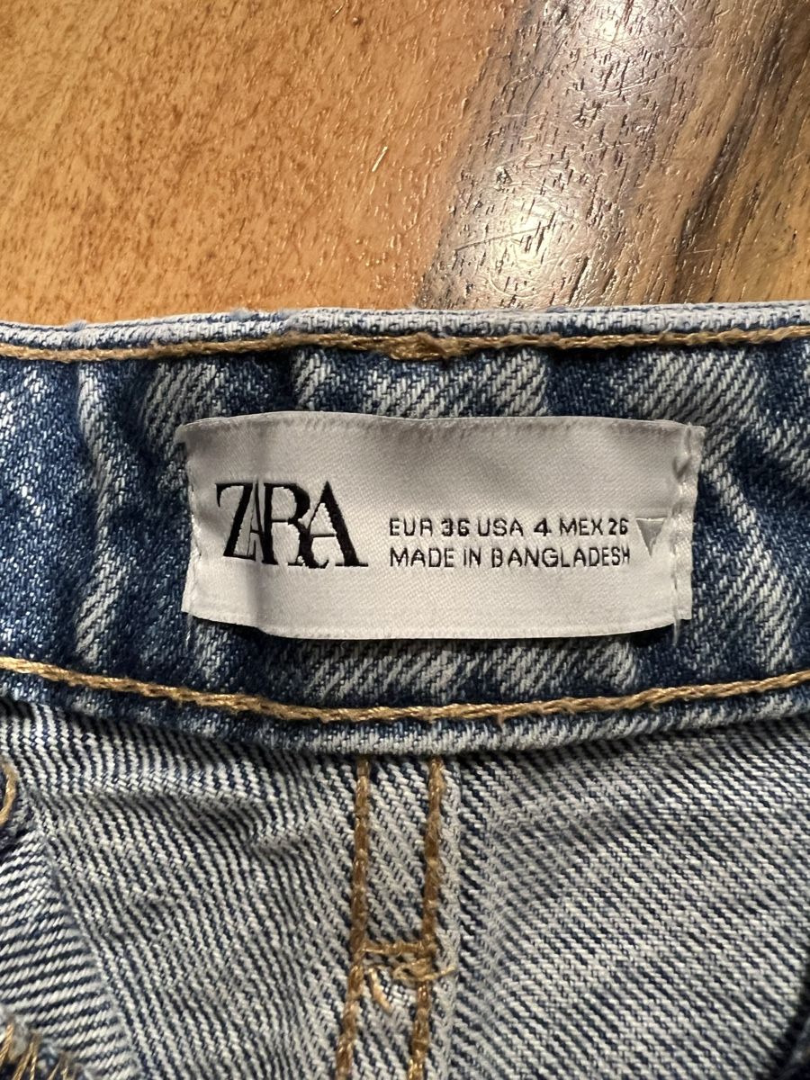 Zara Jeans: Jeans Shorts, Grösse 36 – Usato da St.Gallen venduto da Ha-Ha 3