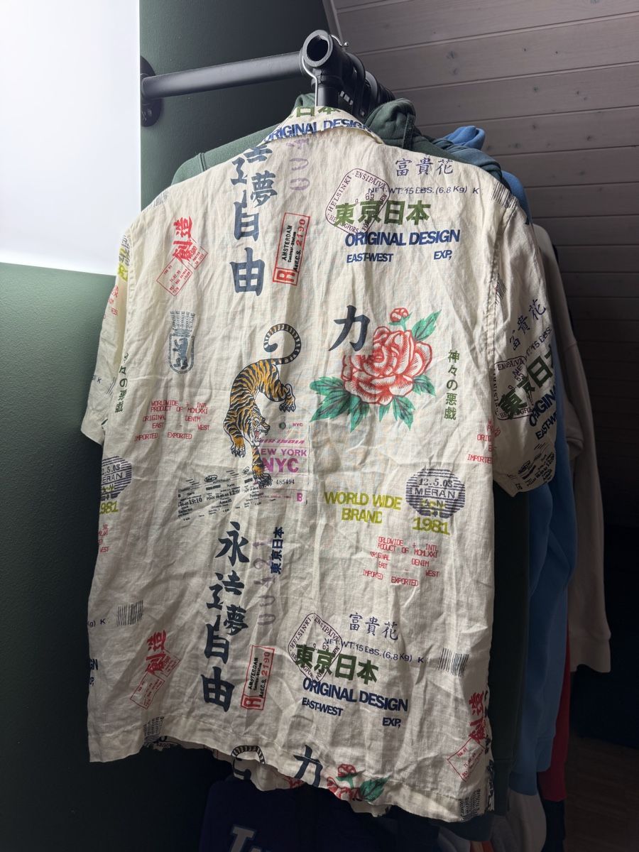 Guess Camicie: Guess All-Over Print Linen Shirt M – Usato da Oberönz venduto da ezuer 2