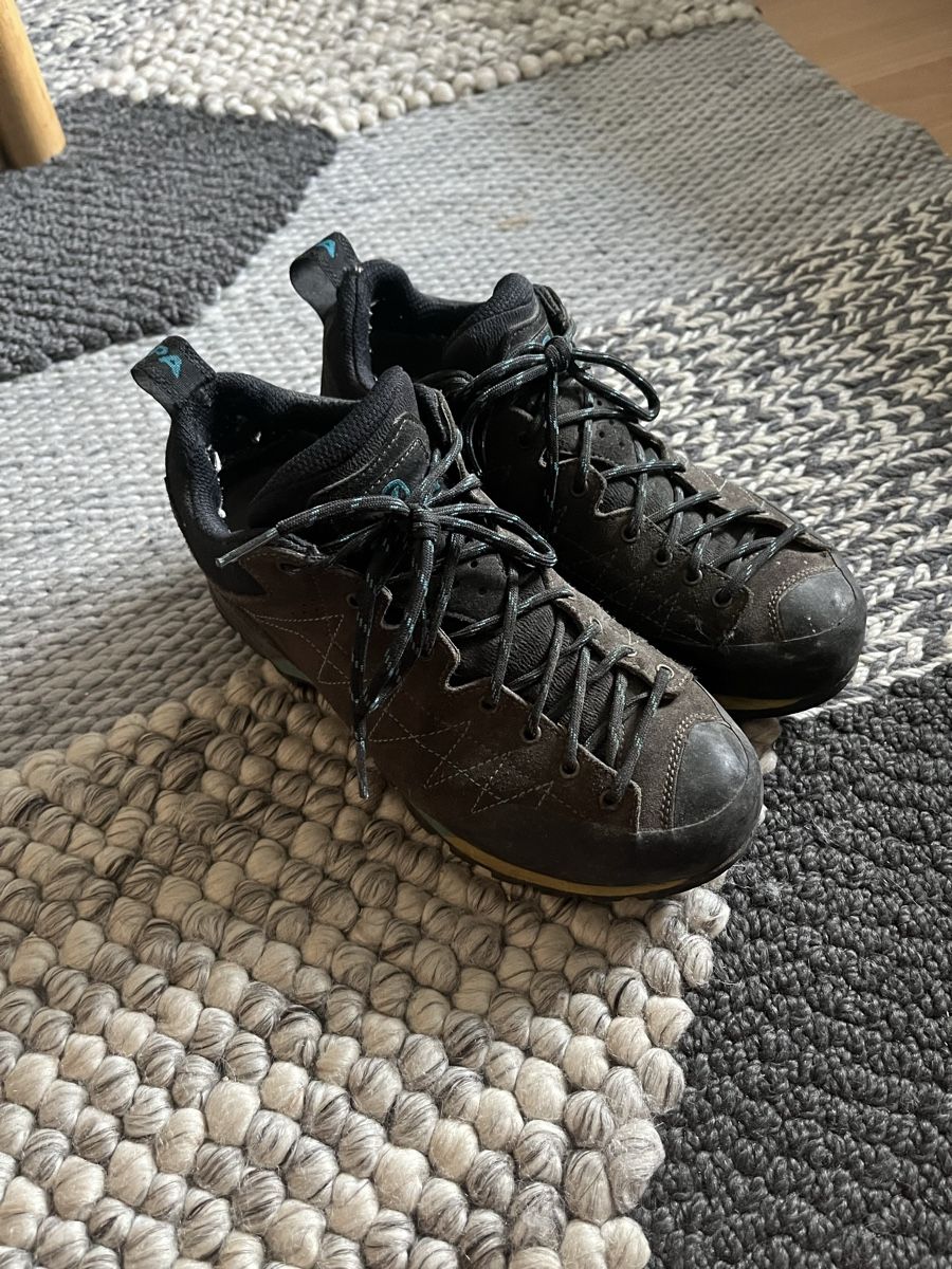 Scarpa Herrenschuhe: Scarpa Zustieg Schuh – Gebraucht aus Chur von fie_tm77 1