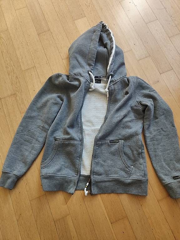 Maglioni & Felpe: Hoodie – Usato da Affoltern am Albis venduto da ShugAaA 3