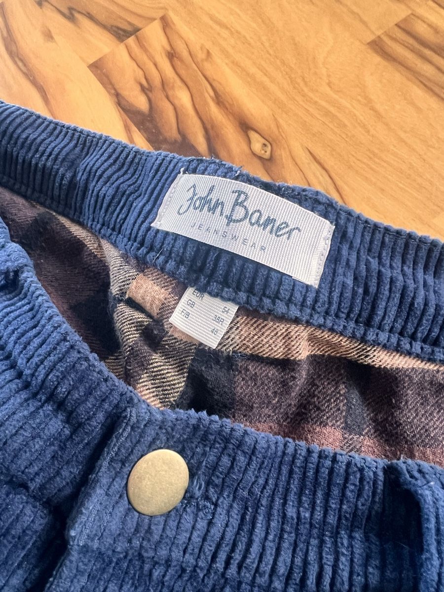 John Baner Hosen: Cord-Hose – Gebraucht aus St. Gallen von Ekip 1