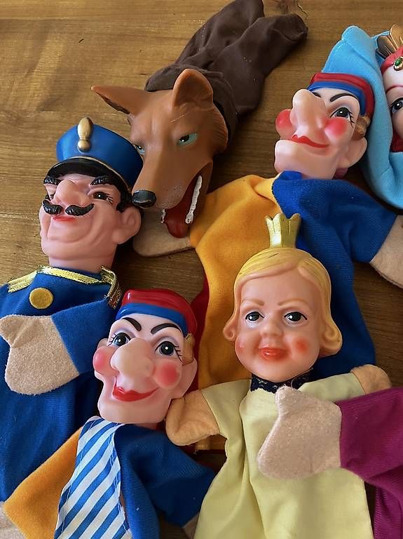 Giocattoli: Kasperli Handpuppen – Usato da Uznach venduto da Luftloch00