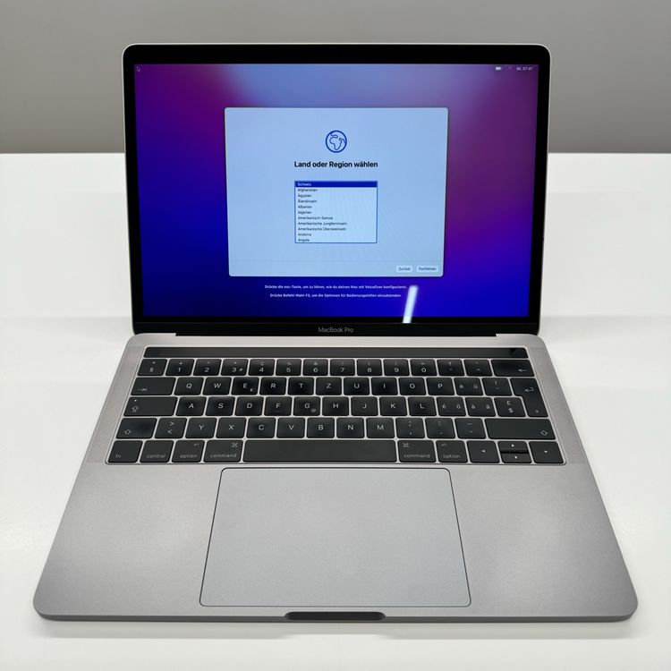 Macbook Pro ab 1.- | Kaufen auf Ricardo