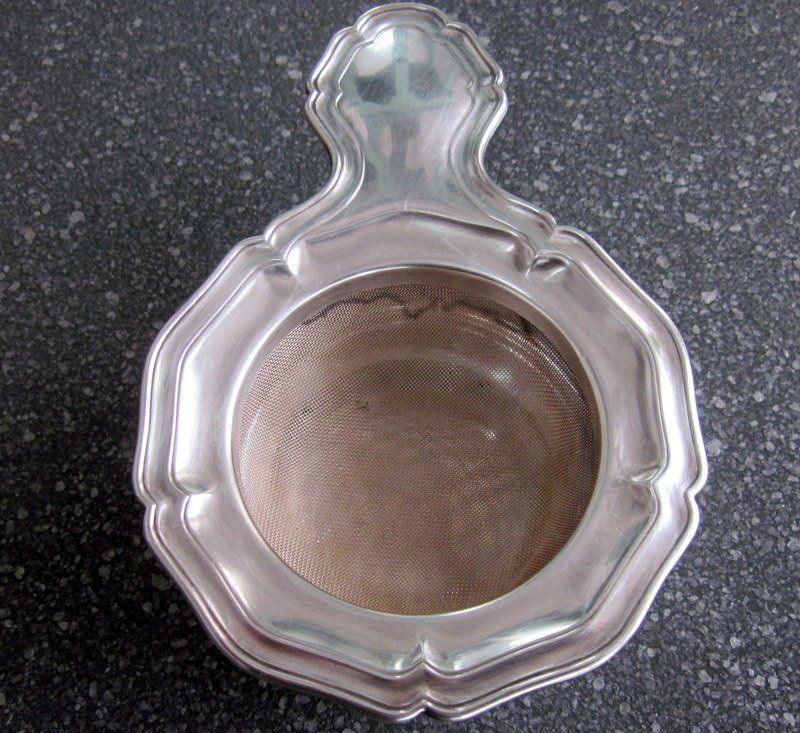 Sigg Elettrodomestici da cucina: SIGG Teebeutelhalter/Teesieb, Tropfschale, Metall versilbert – Usato da Bischofszell venduto da raika 8
