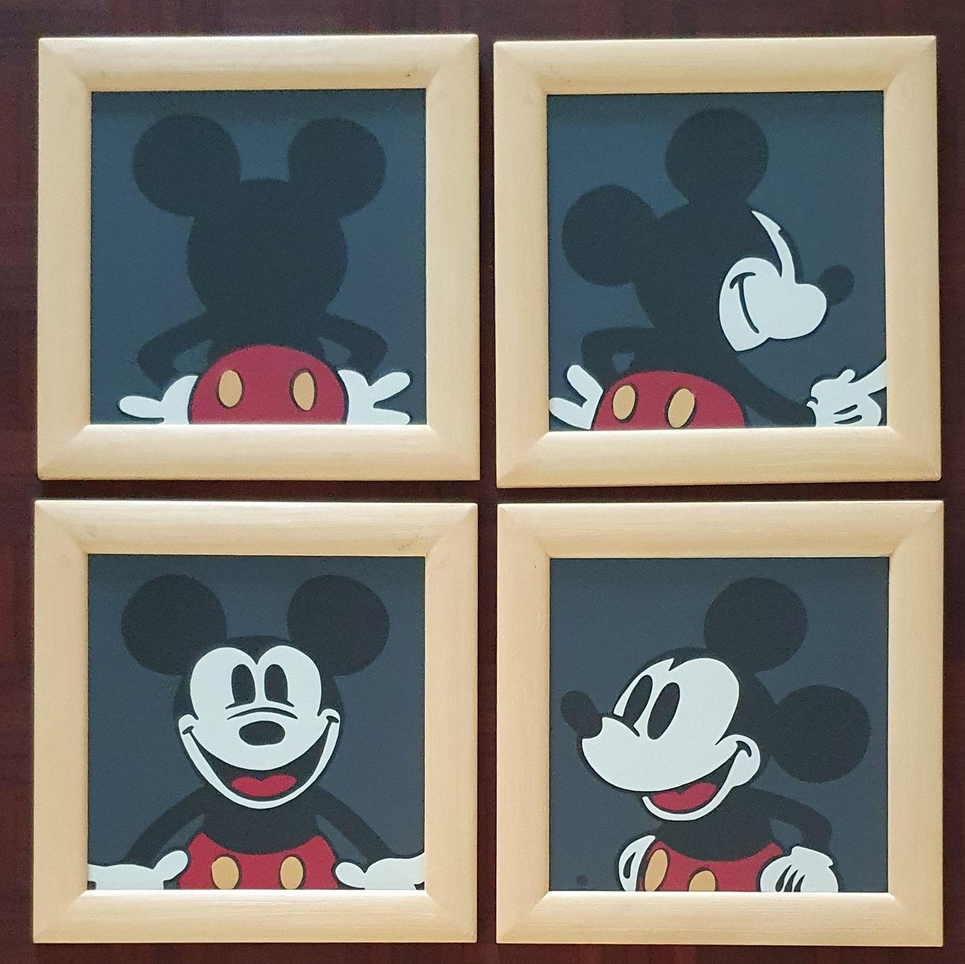 Foto & Immagini: 4 Bilder - « Mickey Mouse » – Usato da Kreuzlingen venduto da Rschweiz1