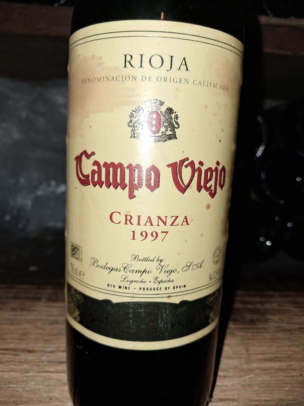 Rioja Vino: Campo Viejo Crianza 1997 – Nuovo e nell'imballaggio originale da Le locle venduto da juliensaran 1