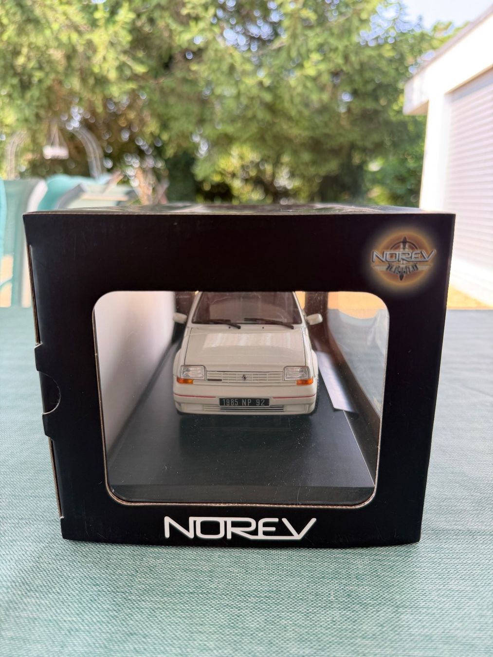 Renault Modellautos: Renault 5 GT Turbo 1:18 Collection – Gebraucht aus Rüttenen von Le_Panda 1
