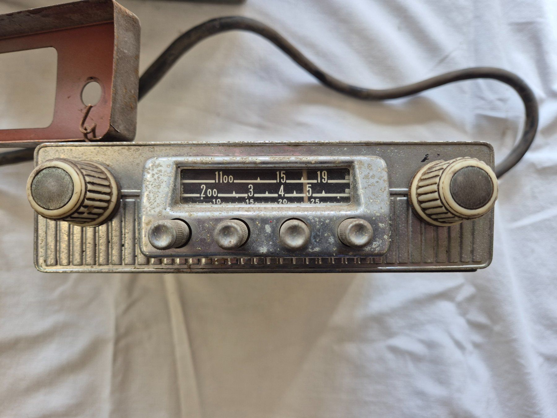 Radio: 2 Stück Retro, Oldtimer Autoradio mit Zubehör – Usato da Bremgarten AG venduto da Osella5 3