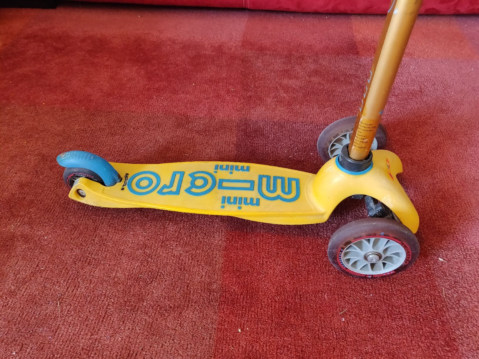 Micro Fahrzeuge für Kinder: Kinderroller Micro Mini gelb guter Zustand – Gebraucht aus Baden von vongillus 2