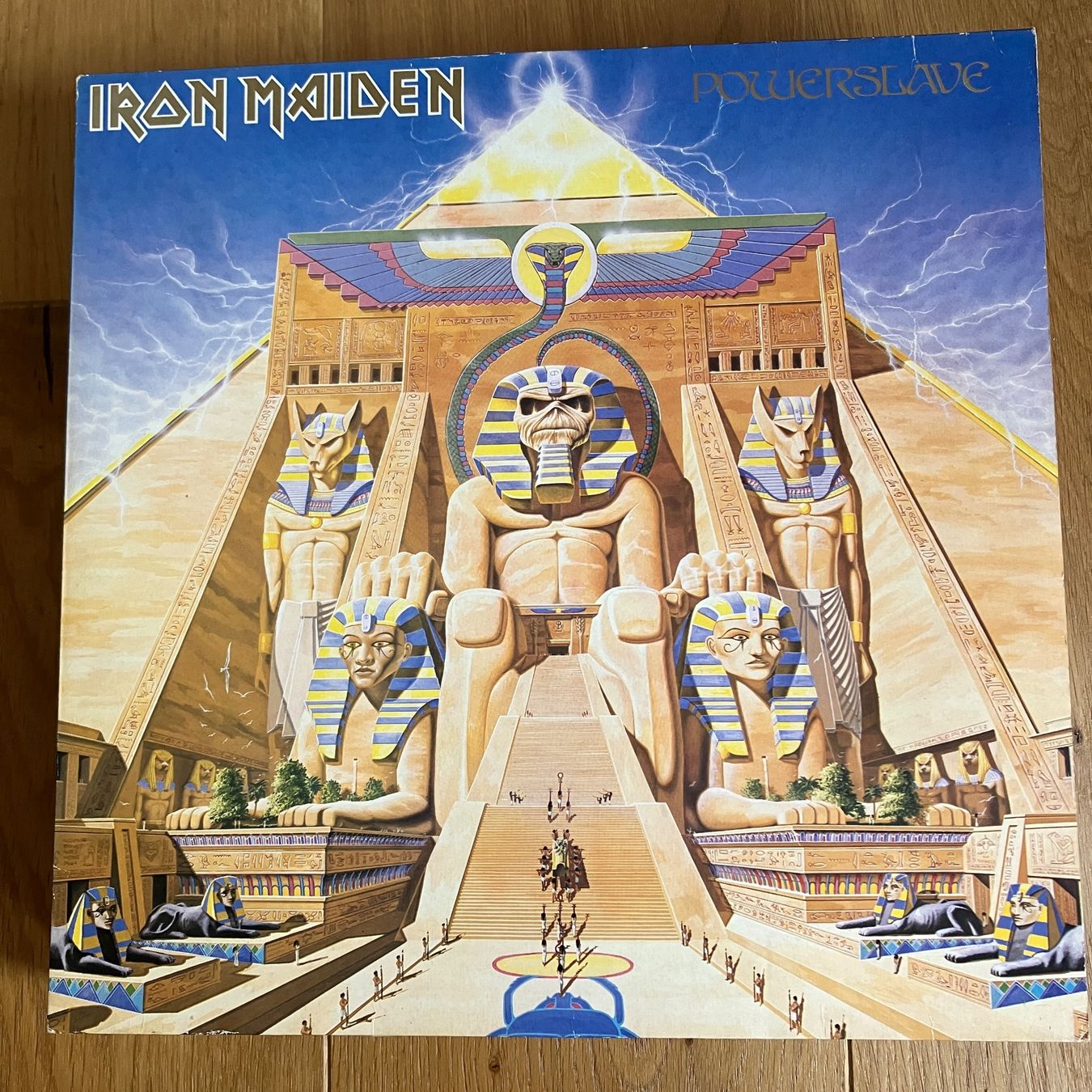 Dischi in vinile: Iron Maiden – Powerslave – Usato da Altdorf UR venduto da Metallic0