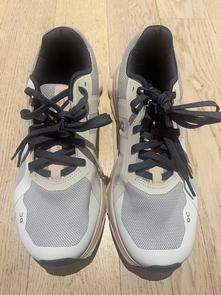 Damenschuhe: On Cloudsurfer 39 – Neu (gemäss Beschreibung) aus Tagelswangen von Ugine_09 1
