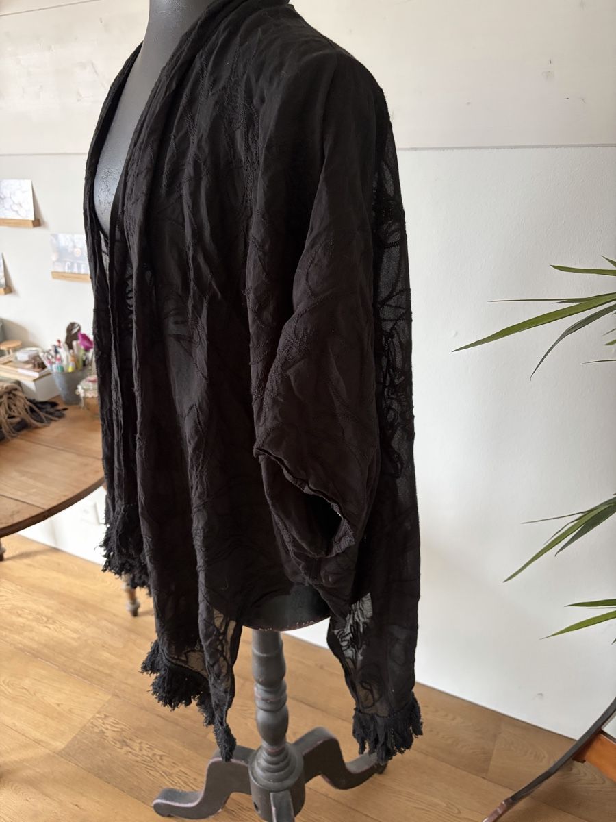 Arte internazionale: Wunderschöner Kimono von Desigual – Nuovo (secondo la descrizione) da Lugnorre venduto da SOM69 2
