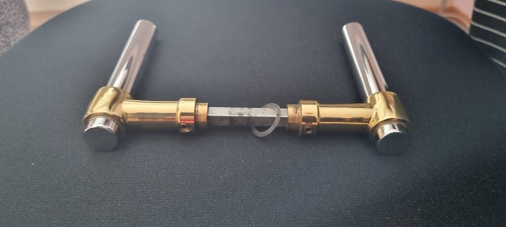 Quincaillerie: 6 Türklinken und Garnitur – D'occasion à Bonstetten par ser_d5bv 1