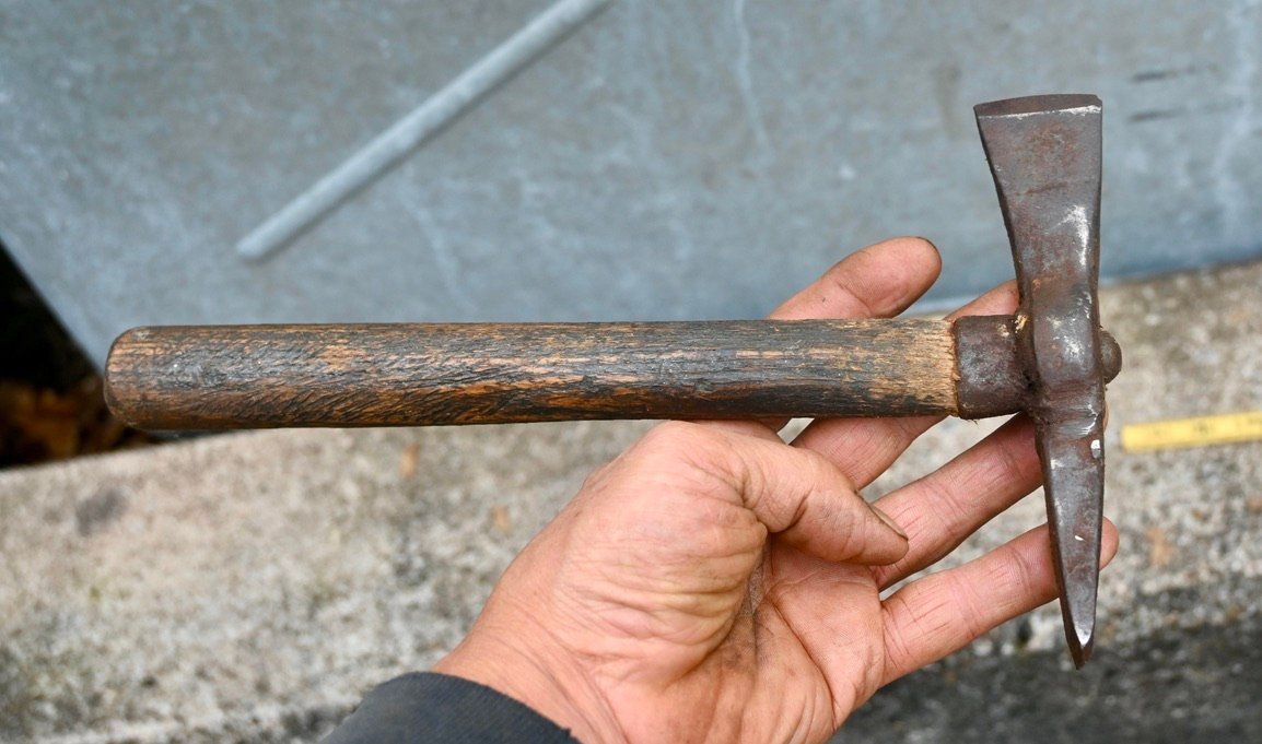 Tutti gli attrezzi: antik handgeschmiedet SPITZHACKE LÄNGE 25cm – Usato da Pfaffhausen venduto da mono_rec 8