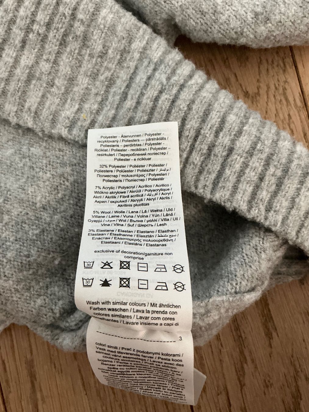 Vero Moda Giacche: Strickjacke Gr. XS von Vero Moda – Usato da Wiesendangen venduto da gefion99 4