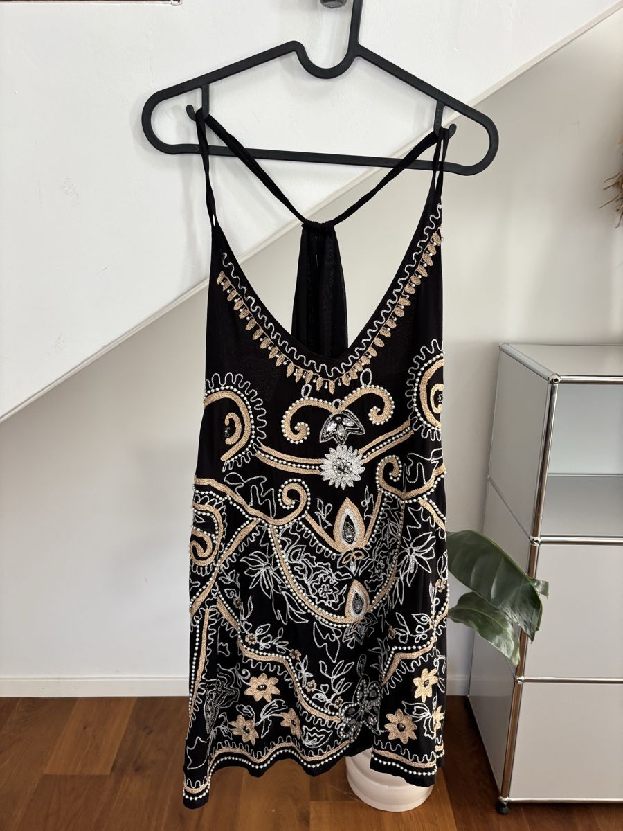 Robes: Sommer/Strandkleid  – D'occasion à Schaan par Nina.Zander_1990