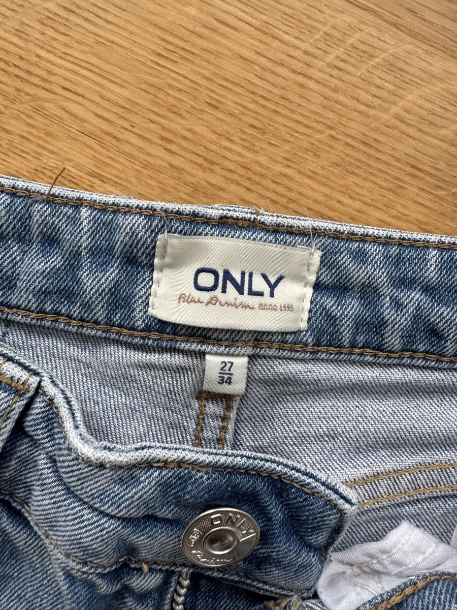 Only Jeans: ONLY Jeans (27/34)  – Usato da Oberuzwil venduto da lynni_97 2