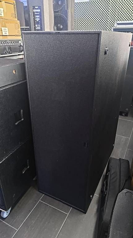 Seeburg Casse acustiche: Seeburg Acousticline TSE Infra. – Usato da Schlieren venduto da Basscenter 1