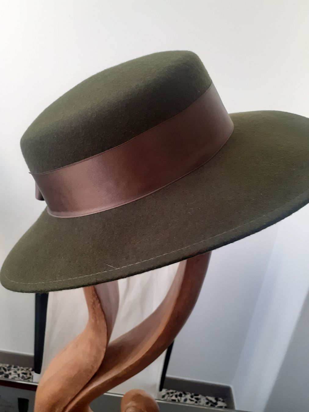 Copricapi, berretti & cappellini: Cappello invernale lana – Nuovo (secondo la descrizione) da Morbio Inferiore venduto da vin_fdj2 1