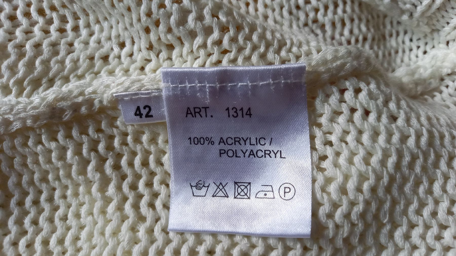Pullover & Sweatshirts: Strickpullover CASSIS creme Grösse 42 100% Acryl – Gebraucht aus St. Gallen von Otterndorf 3