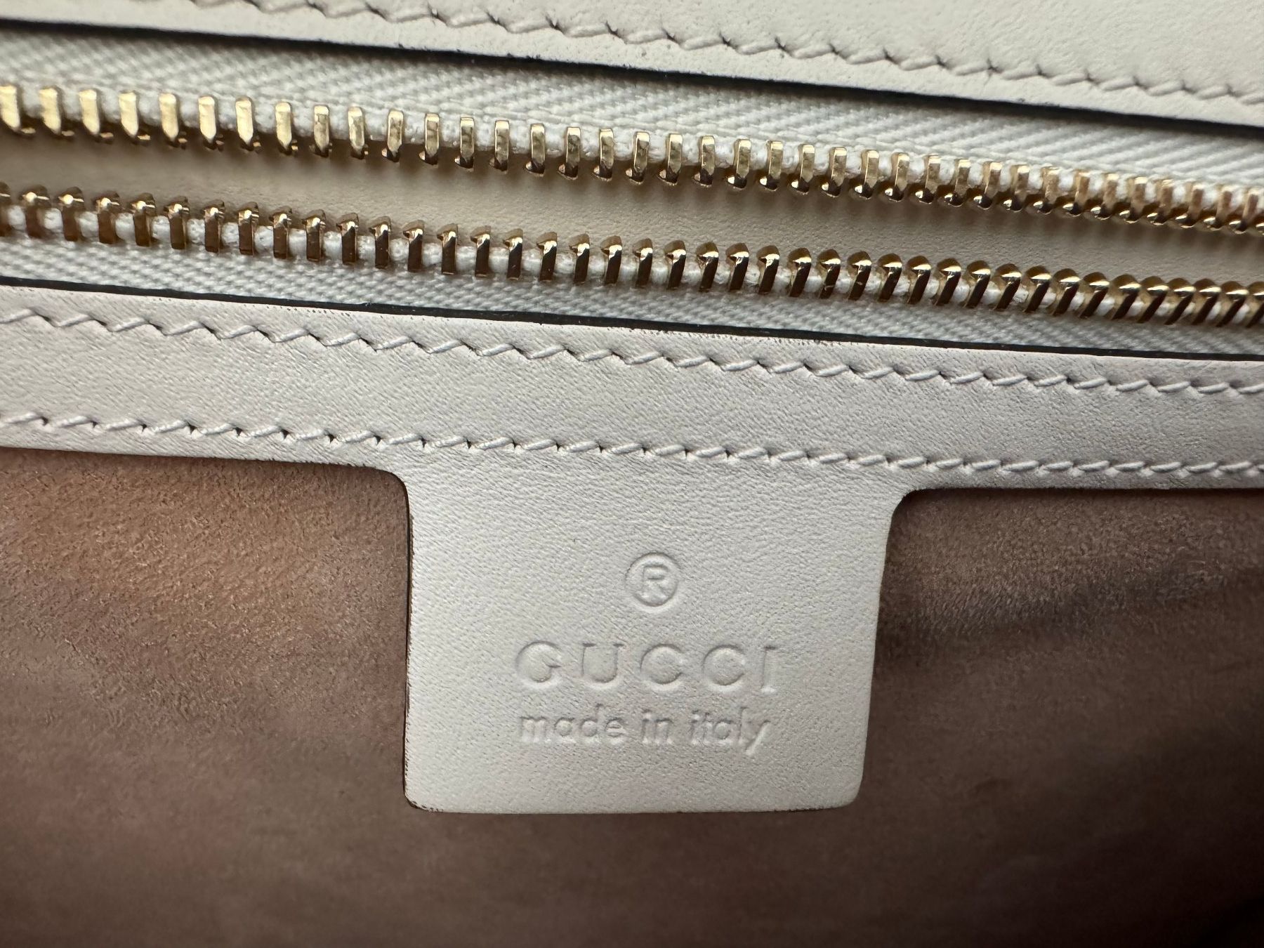 Gucci Borse da donna: Gucci Sylvie Top Handle – Nuovo (secondo la descrizione) da Triesen venduto da alder188 6