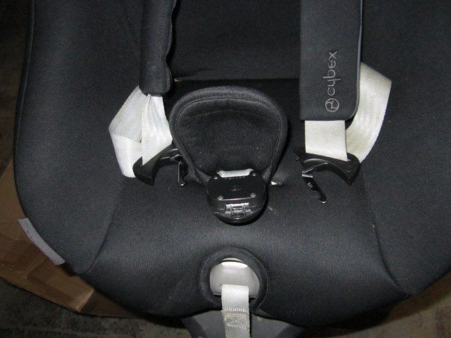 Cybex Seggiolini per auto: Auto Kindersitz ,kaum gebraucht. – Usato da Eglisau venduto da ordne 2
