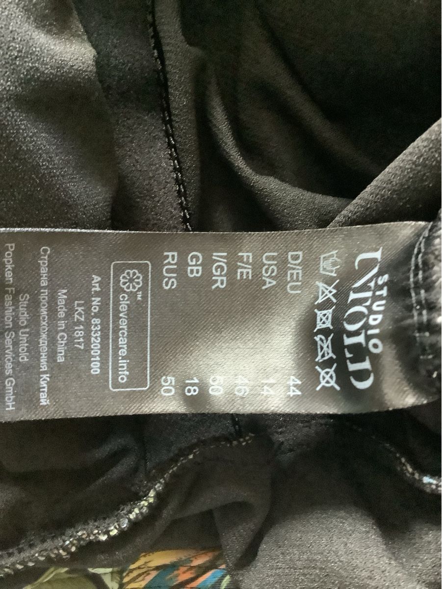 Costumi da bagno & Bikini: Badeanzüge – Usato da Buch SH venduto da bri_hpp2 2
