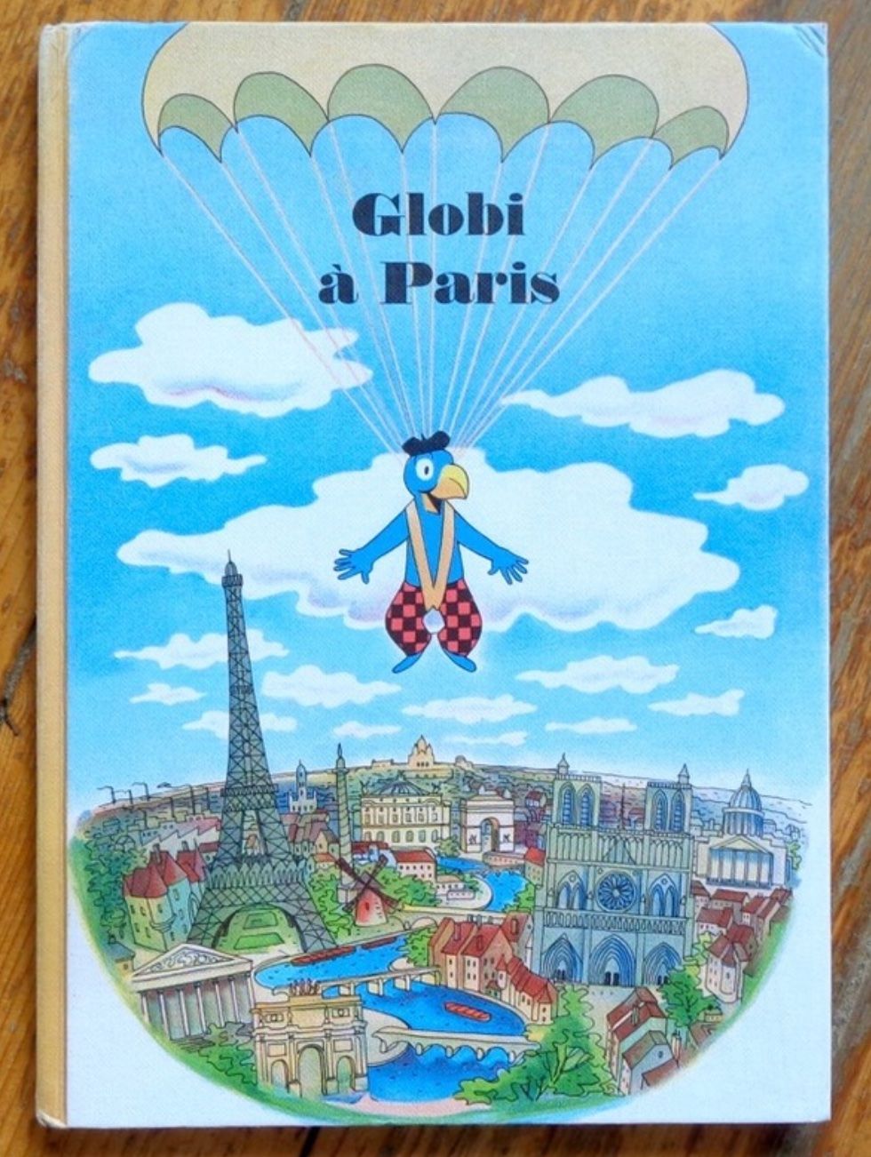 Fumetti: Globi à Paris. – Usato da Le Locle venduto da LibrairieLaBergerie