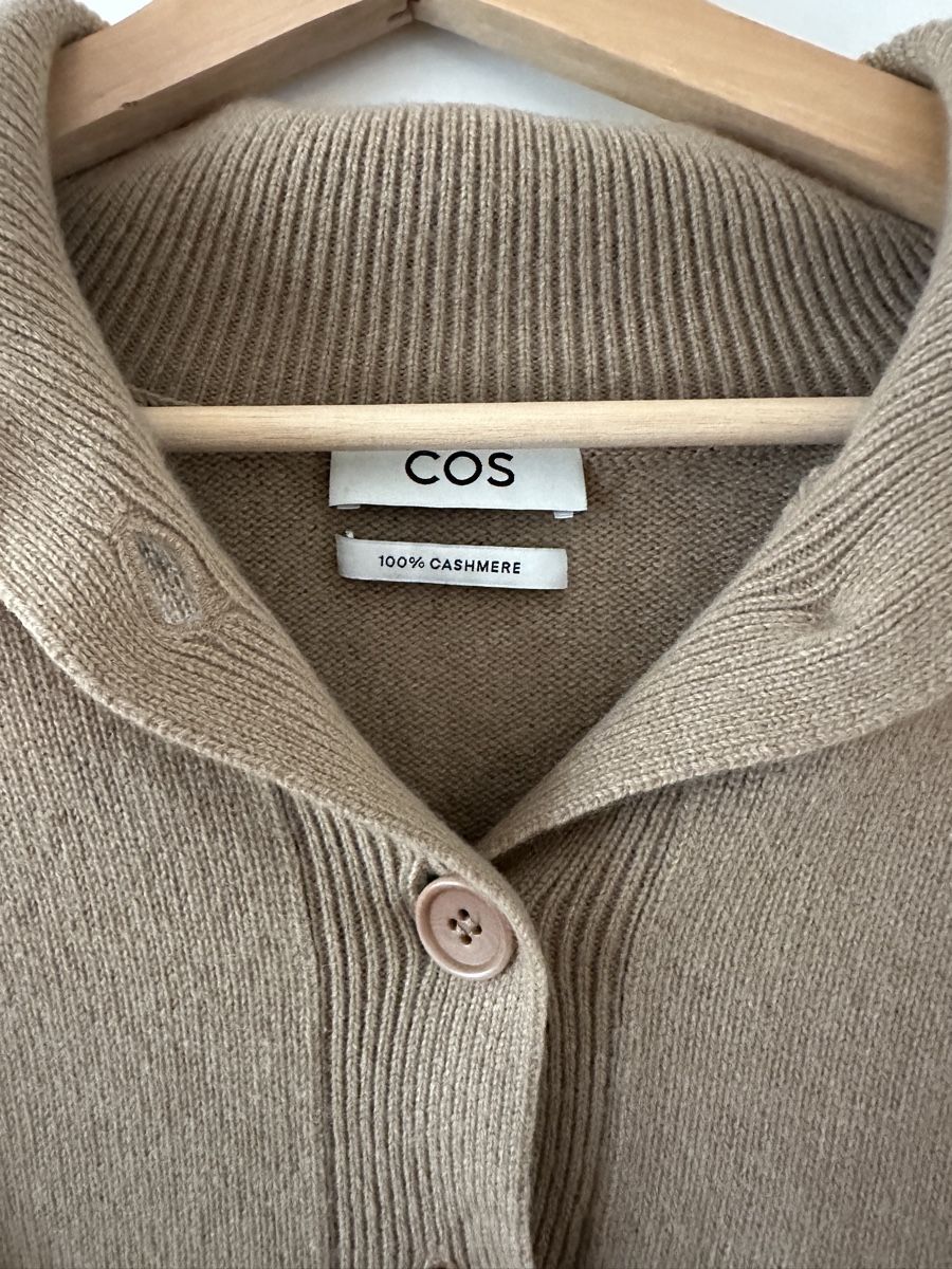 Cos Pulls & Sweat-shirts: COS Kaschmir Pullover – D'occasion à Zürich par cbraunsc 3