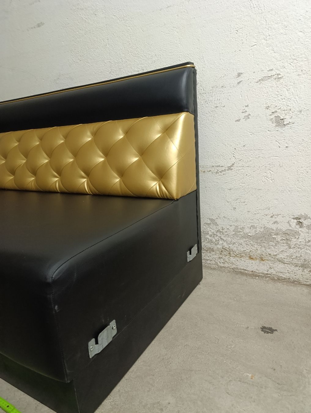 Sofas: Sofa Teil einer riesen Lounge – D'occasion à Romanshorn par dav_h2lv 4