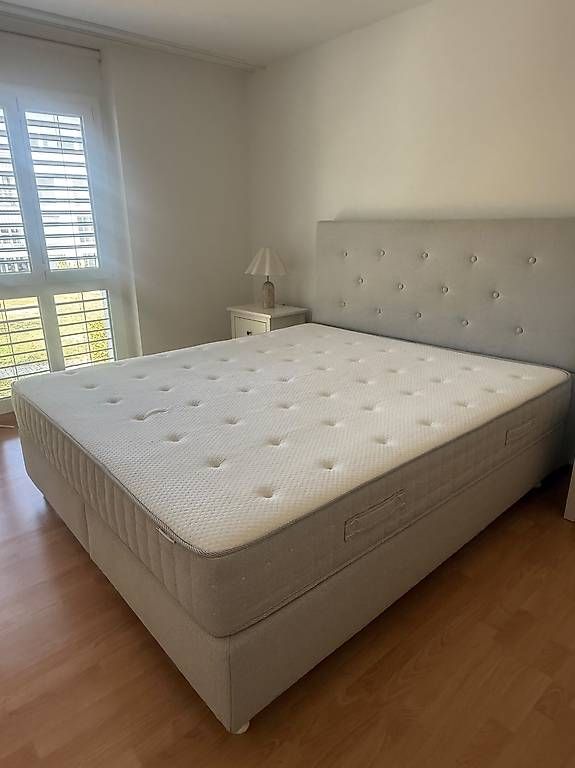 Letti: Beige/grau Boxspringbett zu verkaufen – Usato da Wallisellen venduto da LaMarieAnnabelle 3