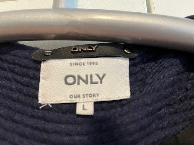 Only Jacken: Blaue Jacke Marke ONLY ***NEU*** 😎 – Neu (gemäss Beschreibung) aus Zürich von Sommersun1 2