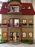 Playmobil Stadthaus Villa mit Erweiterung und sehr viel Zub.