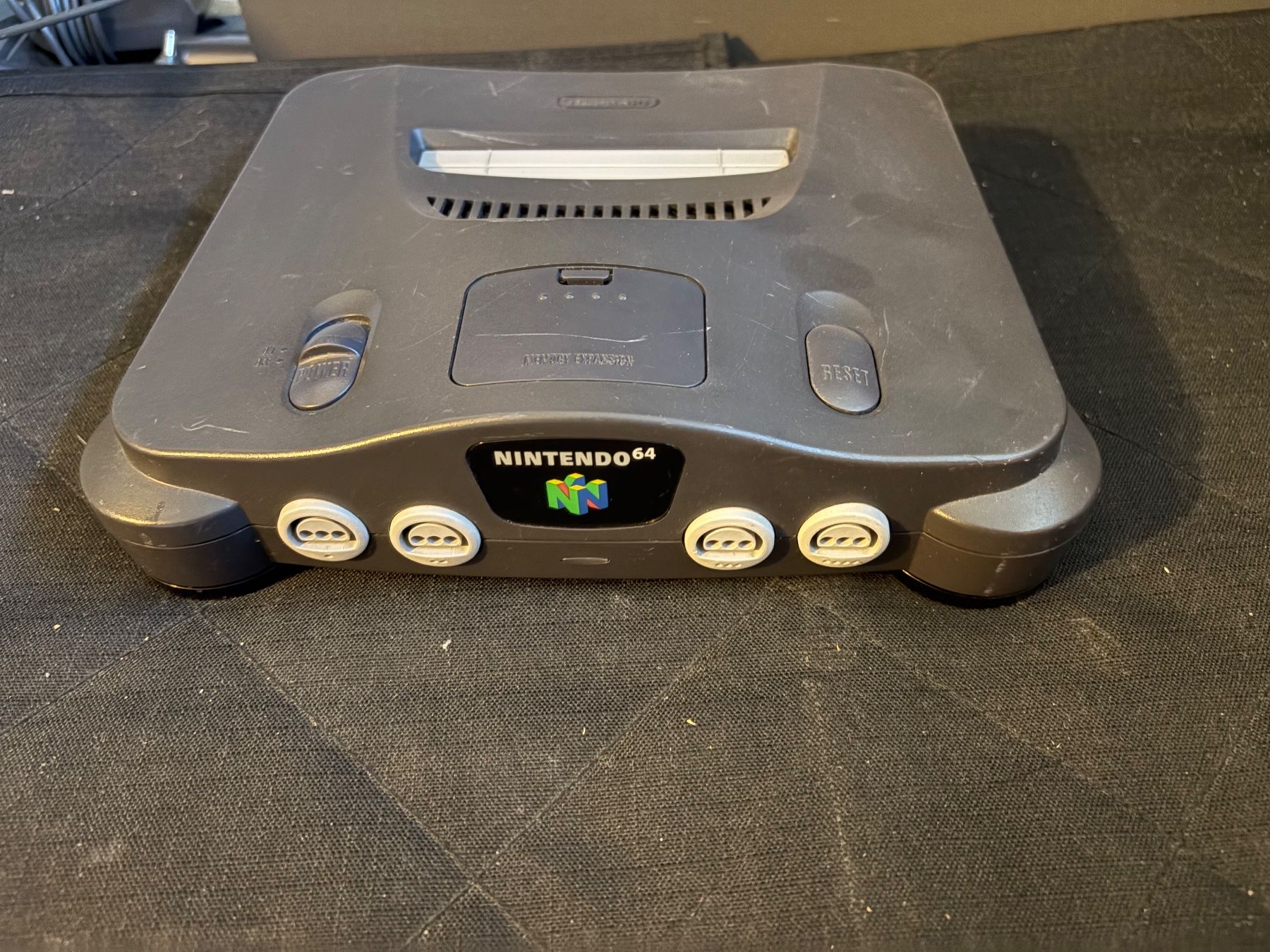 Nintendo Console: Nintendo 64 Konsole - Gehäuse – Difettoso da Lausen venduto da sen_jm7c 3