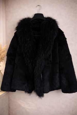 Wunderschöne Echtpelzjacke