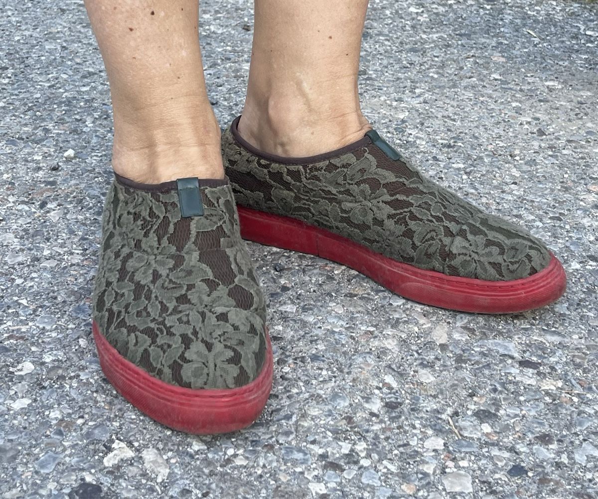 Scarpe da uomo: Scarpe-sneakers di pizzo 39/40-comode ed eleganti! – Usato da Gordevio venduto da LanaZimm 4