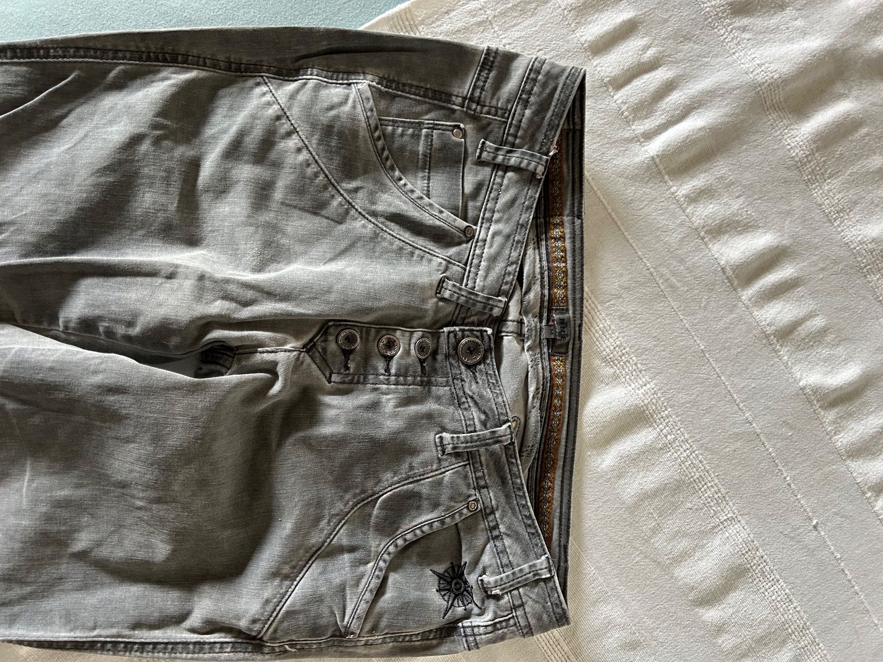 Nile Jeans: Nile Jeans, Originalnile – Gebraucht aus Uster von kitsilano2011 1