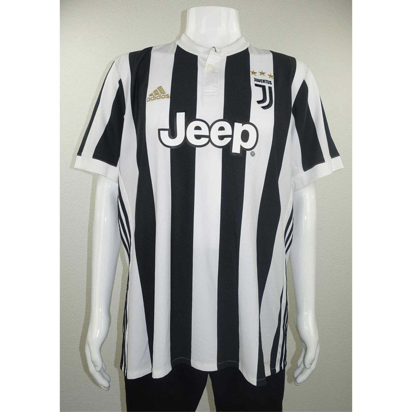 Juventus Canottiere & Pantaloni: Juventus Turin Shirt Grösse XL – Nuovo (secondo la descrizione) da Bülach venduto da secondo. 1
